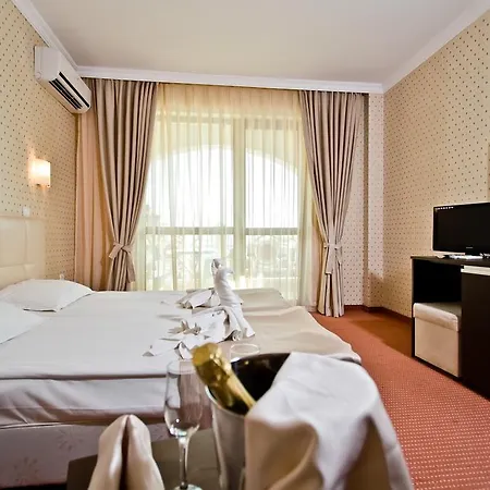 Saint George Palace فندق سفيتي فلاس