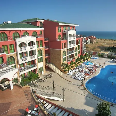 فندق Saint George Palace