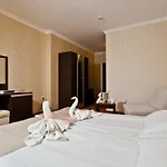 Saint George Palace Hotell