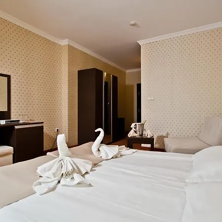 Saint George Palace Hotel