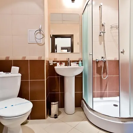 Hotel Saint George Palace 3*