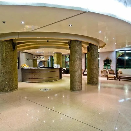 Saint George Palace 3* סבטי ולאס