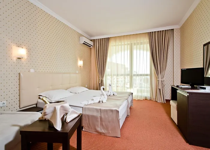Saint George Palace Hotel 3*